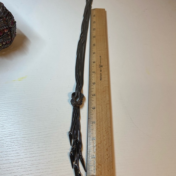 Unique gunmetal/multi metal necklace - Picture 5 of 5